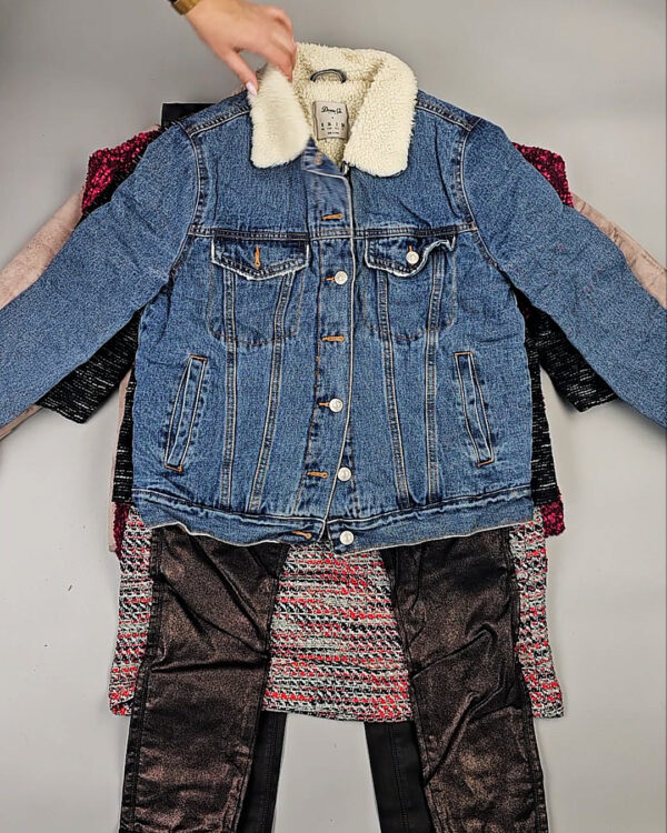 Фотография  466 - Женский микс зима (Winter mix)#20 кг, ЛОТ СХ-0205 оптом в Благовещенске и Амурской области