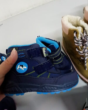 Фотография  320 - Обувь СТОК дети зима#10 кг, ЛОТ СТ-9823 оптом в Благовещенске и Амурской области