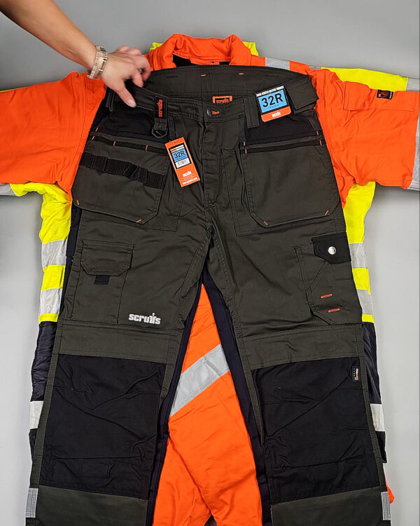 Фотография  176 - Рабочая одежда mix БМ#25 кг, ЛОТ СХ-0266 оптом в Благовещенске и Амурской области