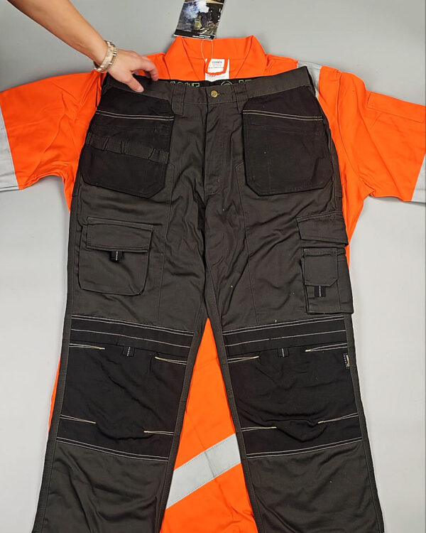 Фотография  201 - Рабочая одежда mix БМ#25 кг, ЛОТ СХ-0267 оптом в Благовещенске и Амурской области